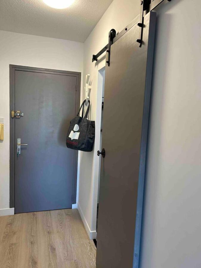 Pin Rollan Apartment